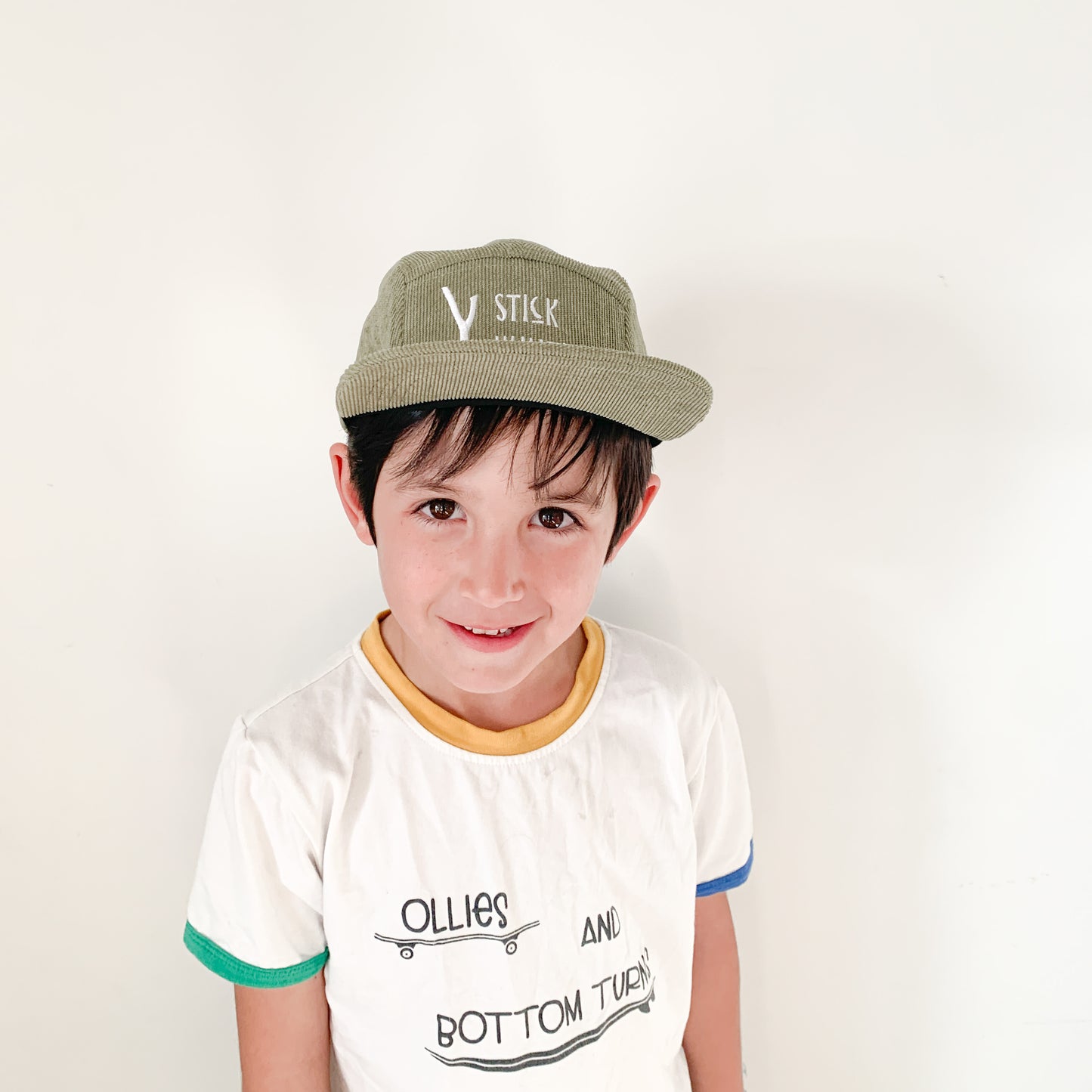 TODDLER AND KIDS 5 PANELS CORDUROY HAT - GREEN