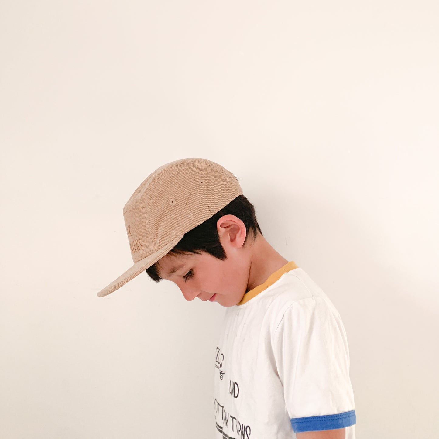 TODDLER AND KIDS 5 PANELS CORDUROY HAT - BEIGE